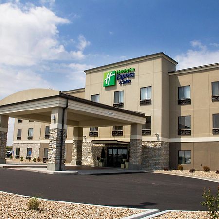 Holiday Inn Express And Suites Sikeston By Ihg Exterior photo